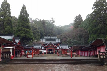 <p>霧島神宮的本殿屬日本國的重要文化財</p>
